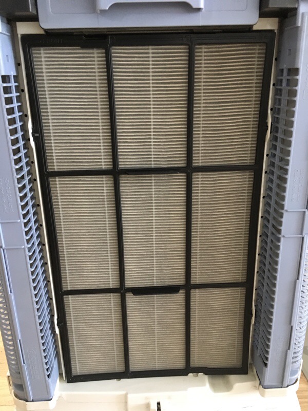空気清浄機のお掃除